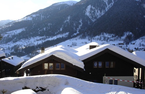 Ernen Apartamento | Ferienwohnung Aragon P36 , Ernen