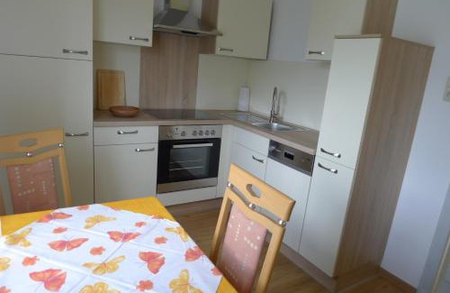 Augsdorf Apartamento | Ferienwohnung Kusternik