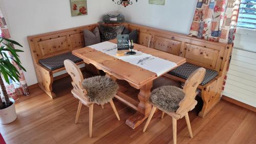 Ingenbohl Apartamento | Ferienwohnung Bally