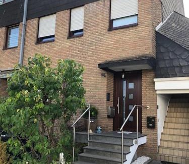 Bergisch Gladbach Apartamento | Ferienwohnung Bergisch Gladbach