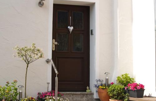 Issel Apartamento | Ferienwohnung Berweiler