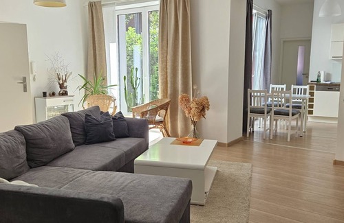 Andreasvorstadt Apartamento | Ferienwohnung Blumenstraße 81 Links - Ferienwohnung Blumenstraße 81
