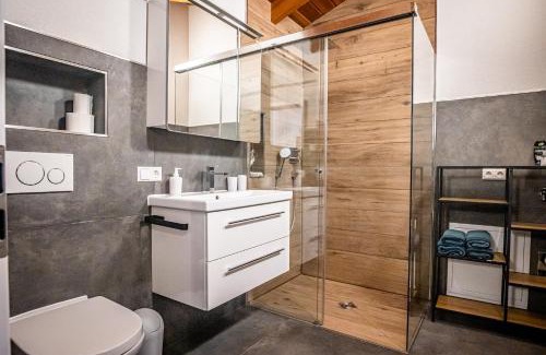 Waggershausen Casa | Ferienwohnung BodenseeSuite in Friedrichshafen