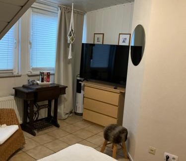 Hersel Apartamento | Ferienwohnung Bornheim