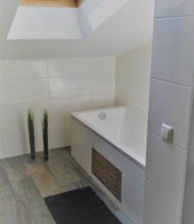 Heldrungen Apartamento | Ferienwohnung "Burgblick"