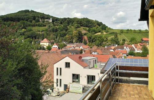 Leinsweiler Apartamento | Ferienwohnung "Burgpanorama" in der Südpfalz