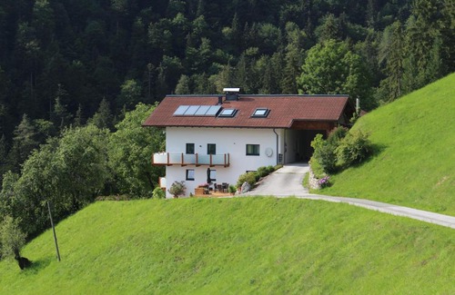 Bad Vigaun Apartamento | Ferienwohnung by Josef Lanzinger