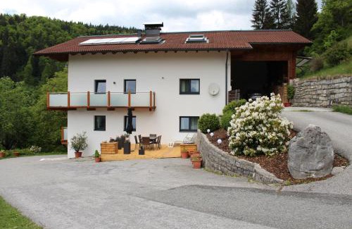 Bad Vigaun Apartamento | Ferienwohnung by Josef Lanzinger