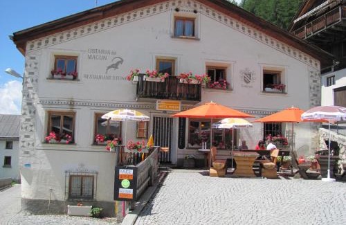 Tschlin Apartamento | Ferienwohnung Caviezel