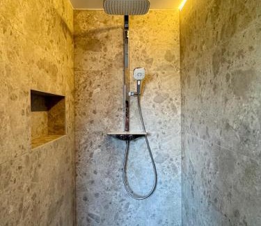 Hann. Muenden Apartamento | Ferienwohnung Flusshochdrei