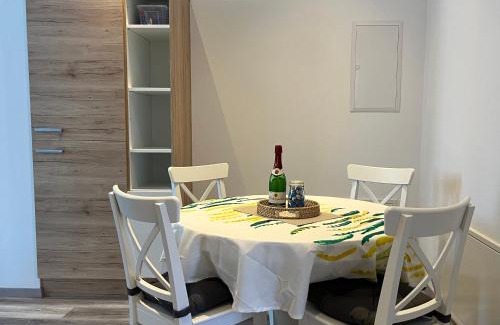 Oranienbaum Apartamento | Ferienwohnung am Schloßgarten