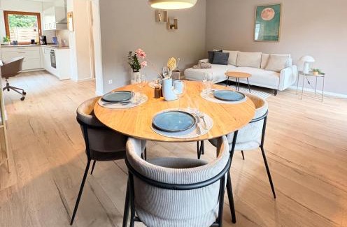 Lahnstein Apartamento | Ferienwohnung direkt am Wasser