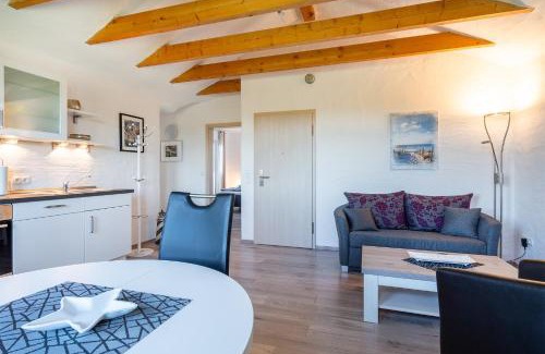 Tannenhausen Apartamento | Ferienwohnung Ebbe mit Loggia und schönem Ausblick am Badesee Tannenhausen