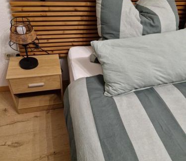 Mertesdorf Apartamento | Ferienwohnung Edgar und 300 qm Garten Trier Mosel Eifel