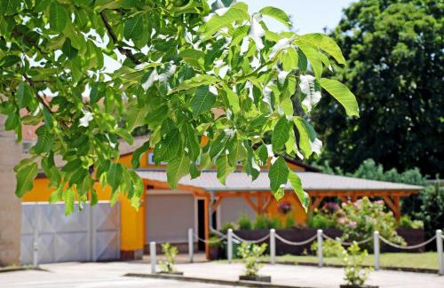Aschersleben Casa | Ferienwohnung/Ferienzimmer Asche