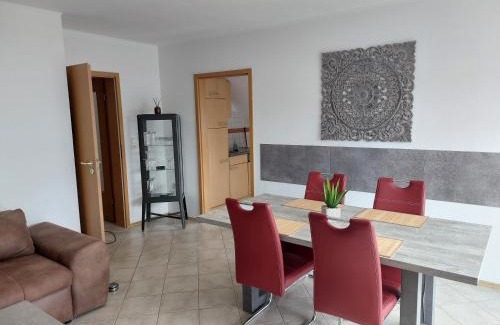 Mehlbach Apartamento | Ferienwohnung Frühlingstraße