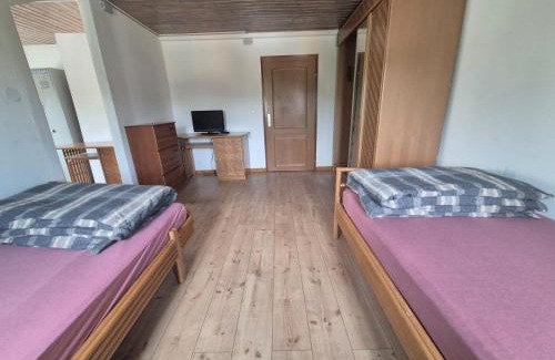Heiligenstadt in Oberfranken Apartamento | Ferienwohnung Goldener Löwe