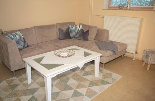 Forchheim District Apartamento | Ferienwohnung - Große Souterrain Wohnung mit Wintergarten