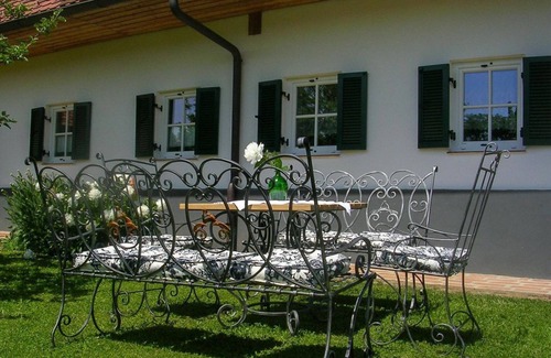 Feldbach Apartamento | Ferienwohnung "hereinspaziert" - Sonnenhaus Grandl