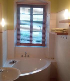 Altstadt Apartamento | Ferienwohnung Hotel und Gasthof Dreibeiniger Hund