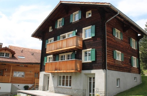 Sedrun Apartamento | Ferienwohnung Huber by Interhome