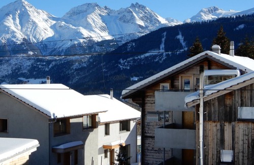 Sedrun Apartamento | Ferienwohnung Huber by Interhome