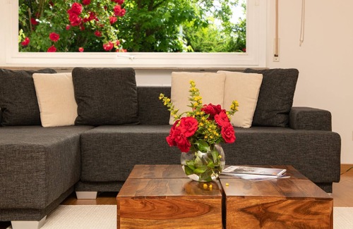 Frickingen Apartamento | Ferienwohnung im Amselring, 73qm, Terrasse, 1 Schlafzimmer, Max. 2 Personen