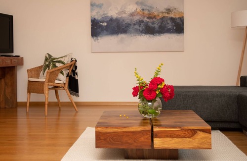 Frickingen Apartamento | Ferienwohnung im Amselring, 73qm, Terrasse, 1 Schlafzimmer, Max. 2 Personen