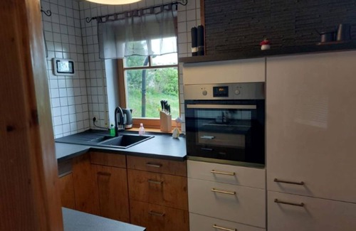 Welschneudorf Apartamento | Ferienwohnung im Südlichen Westerwald, Barrierefrei, mit Terrasse, Garten, Sauna