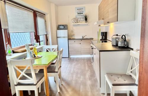Dietrichsfeld Apartamento | Ferienwohnung im Erdgeschoss mit eingezäunten Garten und Terrasse