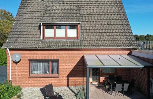 Dietrichsfeld Apartamento | Ferienwohnung im Erdgeschoss mit eingezäunten Garten und Terrasse