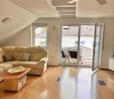 Bingen Apartamento | Ferienwohnung in Bingen Hohenzollern