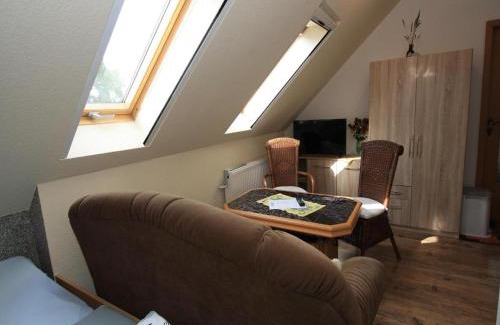Weiag Apartamento | Ferienwohnung in Luckaitztal-Gosda mit Parkplatz, cleaning included