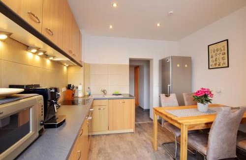 Zella-Mehlis Apartamento | Ferienwohnung in ruhiger Lage von Zella-Mehlis/Wohnung Carola