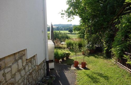 Grossheirath Apartamento | Ferienwohnung Itzgrundblick