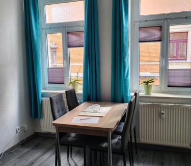 Loebtau Apartamento | Ferienwohnung Kaiser