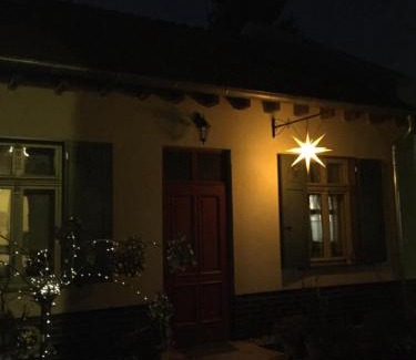 Babelsberg Sud Casa | Ferienwohnung Kamp "Blick ins Grüne"
