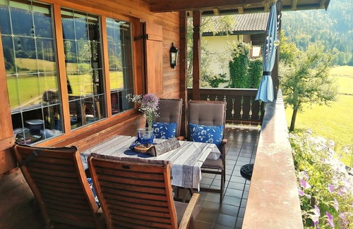Blindau Apartamento | Apartamento "Klausenberg" - Apartamento de tres habitaciones de 75 m² con balcón y vista a la montaña
