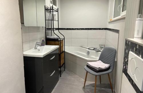 Weilburg Apartamento | Ferienwohnung Lahntalblick
