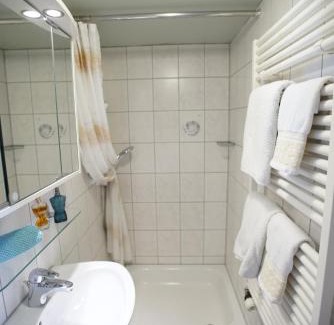 Hayingen Apartamento | Ferienwohnung Lautertal Haus Barbara