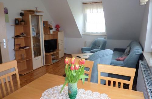 Burg-Dorf Apartamento | Ferienwohnung Lehmann, Ursel