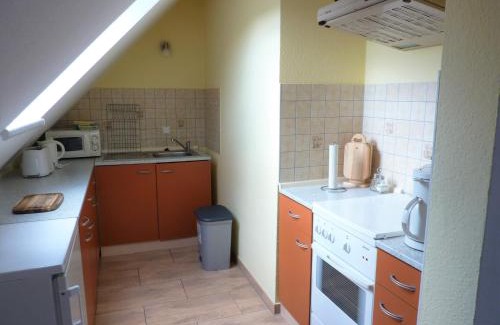 Burg-Dorf Apartamento | Ferienwohnung Lehmann, Ursel