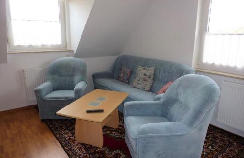 Burg-Dorf Apartamento | Ferienwohnung Lehmann, Ursel