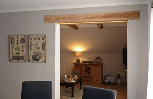 Schalkenmehren Apartamento | Ferienwohnung Maarland