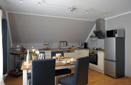 Schalkenmehren Apartamento | Ferienwohnung Maarland