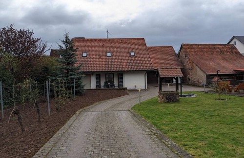 Eschbach Apartamento | Ferienwohnung Madenburgblick - Appartement/fewo, Dusche, 1 Schlafraum