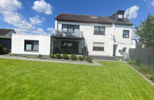 Mertloch Apartamento | Ferienwohnung Maifeldtraum