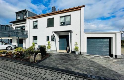 Mertloch Apartamento | Ferienwohnung Maifeldtraum