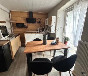 Sundern Apartamento | Ferienwohnung Meise