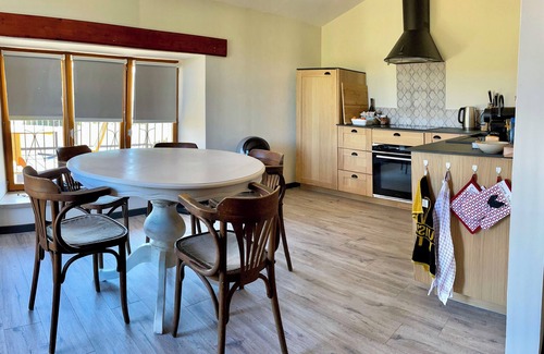 Marsaz Apartamento | Ferienwohnung mit Beheizten Pool bis 5 Personen